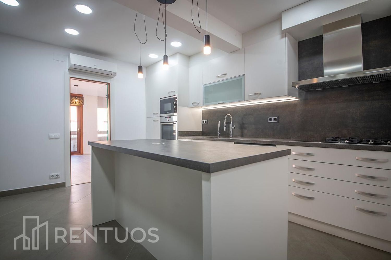 Piso en calle de Calvet - Foto 13