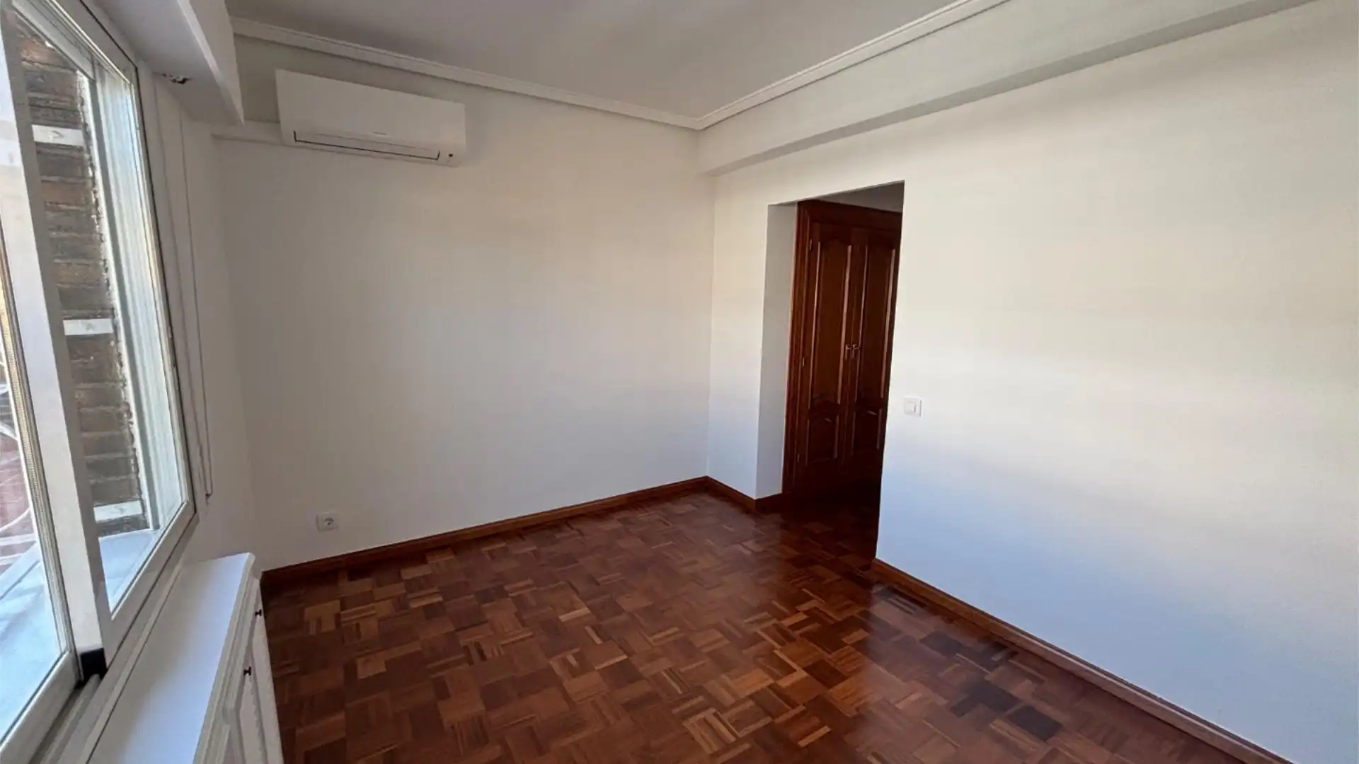 Piso en  Calle de Eduardo Benot 2 - Foto 21