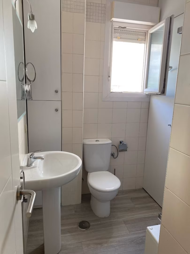 Piso en  Cardenal Bueno Monreal 6 - Foto 7