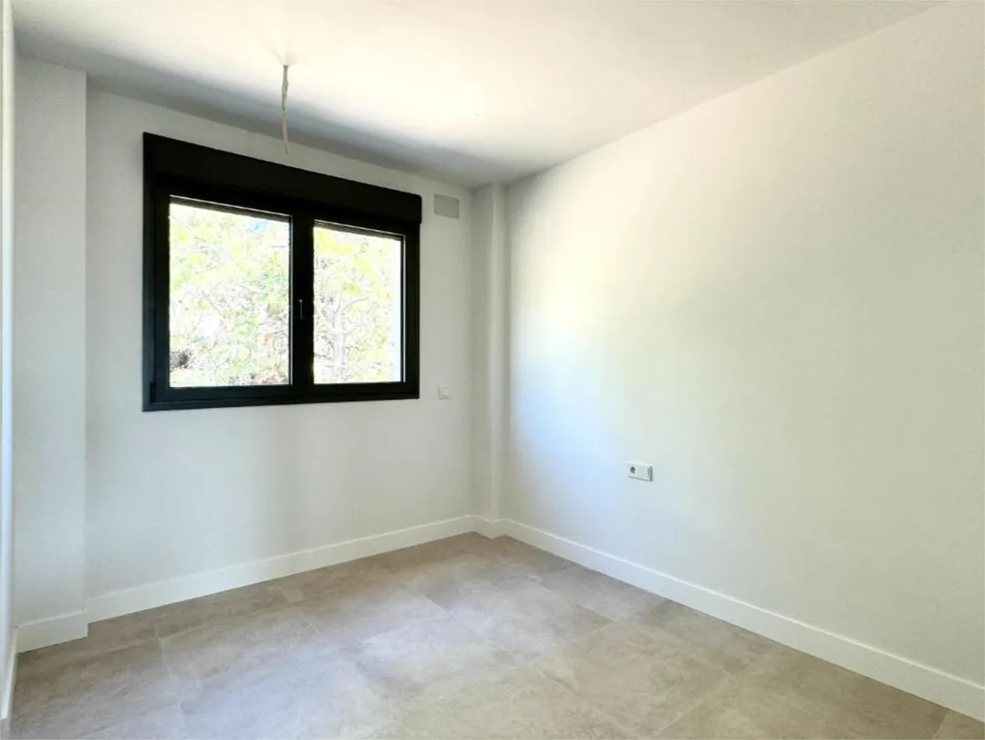 Casa adosada en  Calle Guarás 4 - Foto 11