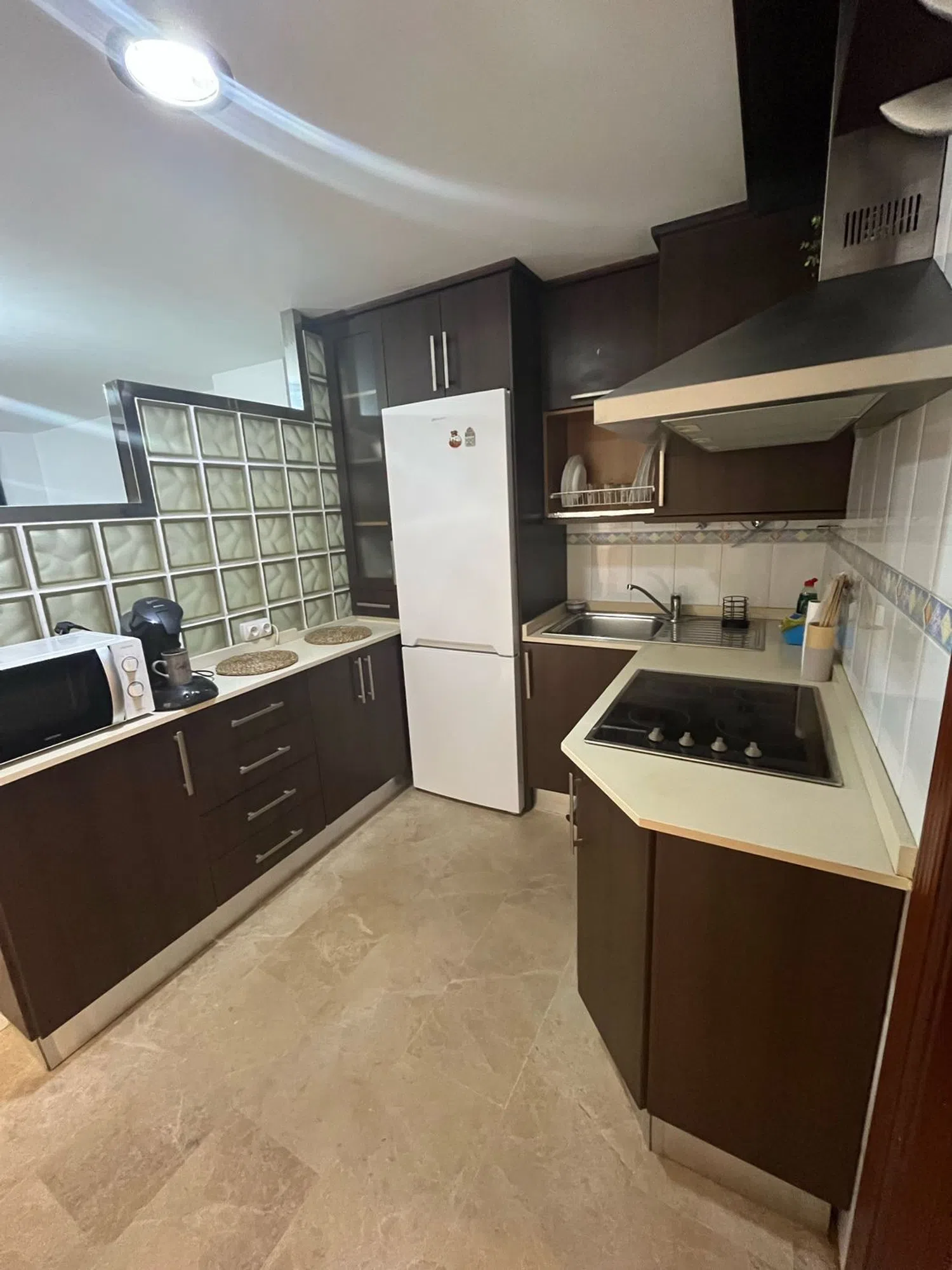 Piso en calle Luis Ponce de León, 22 - Foto 2