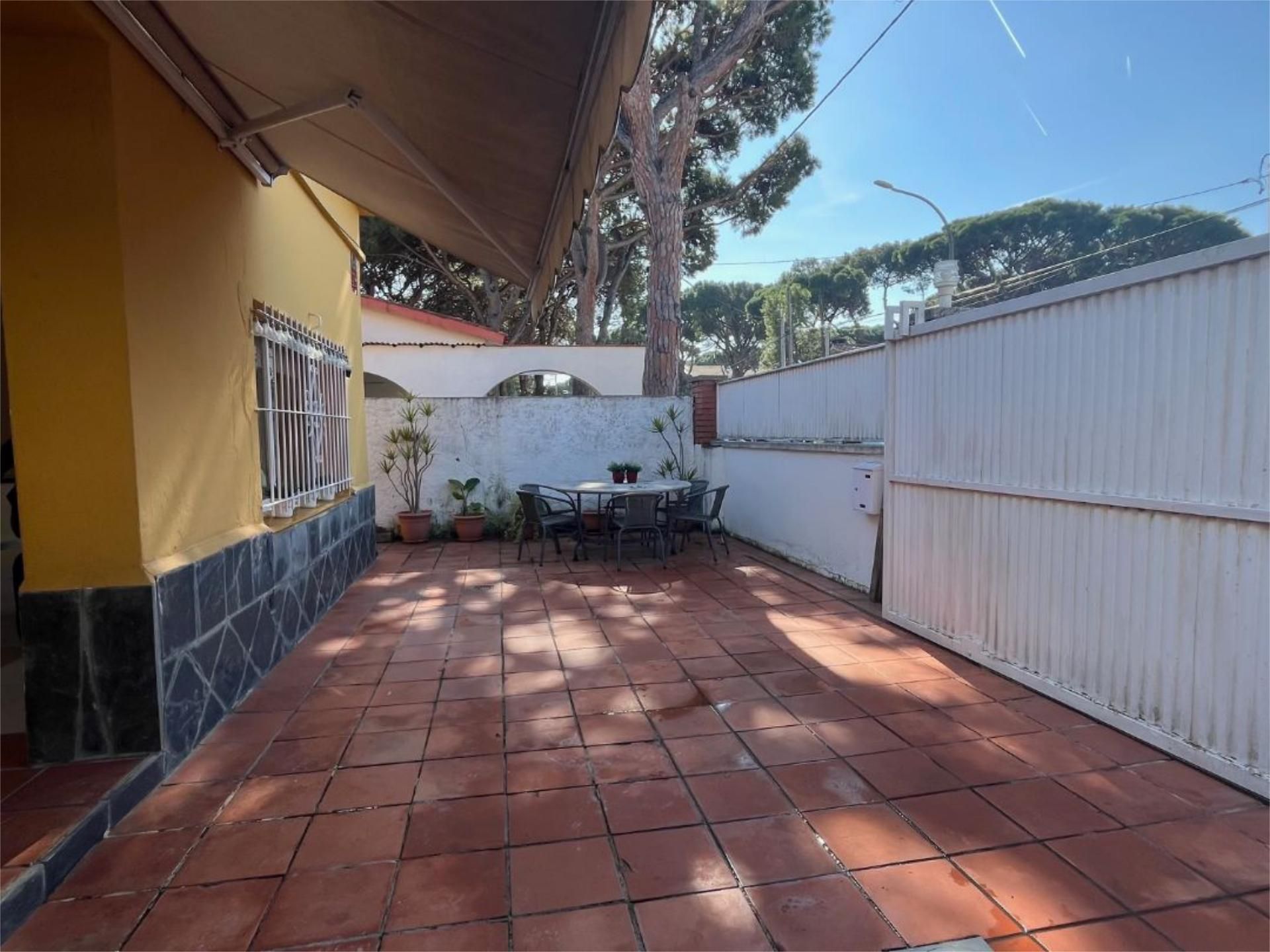 Chalet en  Avinguda de Castelldefels 43 - Foto 5