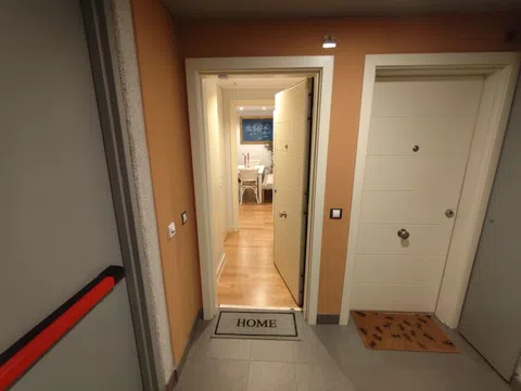 Piso en calle de Rafael Bergamín, 5 i