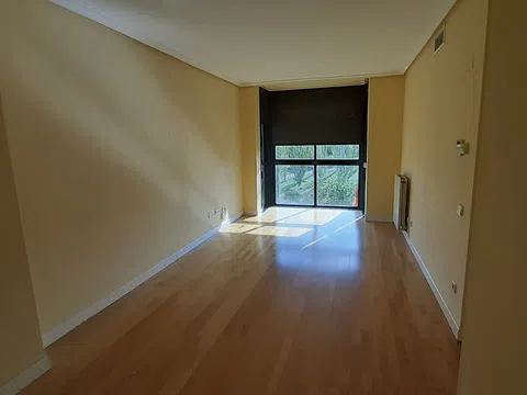 Piso en calle de Américo Castro, 92