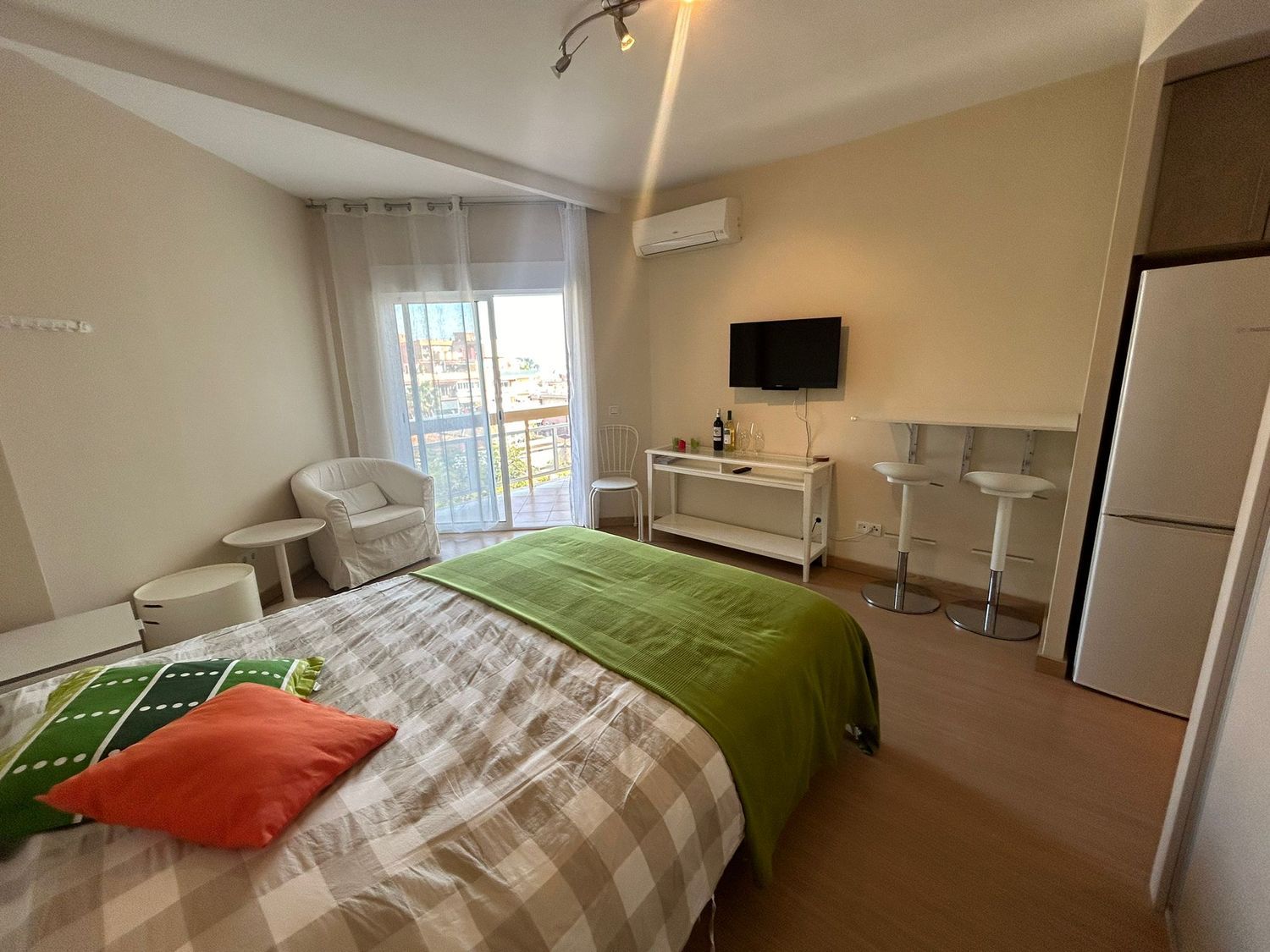 Estudio en calle Loma del Colegial, 15 - Foto 1