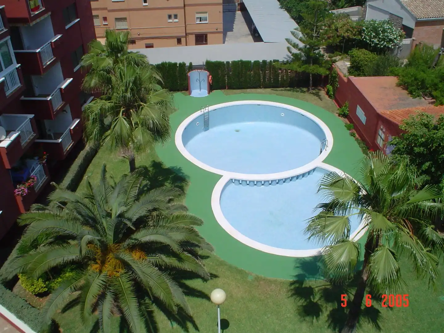 Piso en  Carrer de Terol 44 - Foto 2