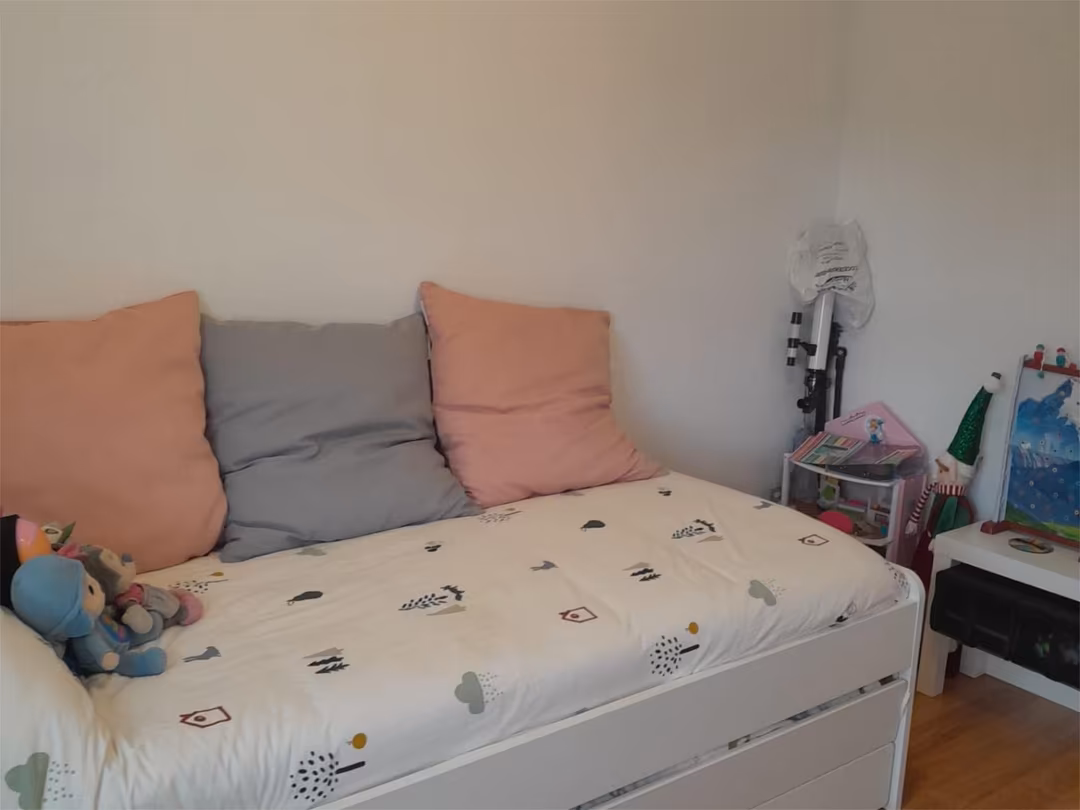 Piso en  Avenida Rocio Jurado 7 - Foto 16