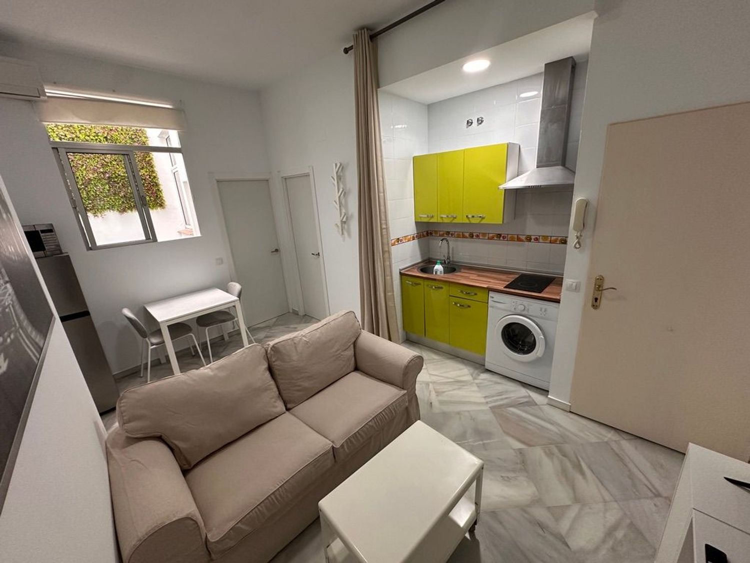 Piso en calle Divina Pastora, 15 - Foto 2