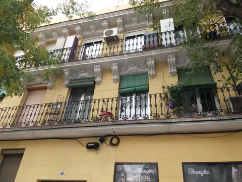 Piso en calle del General Lacy, 56