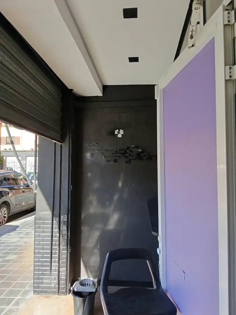 Planta baja en  Carrer de Santander 27 - Foto 5