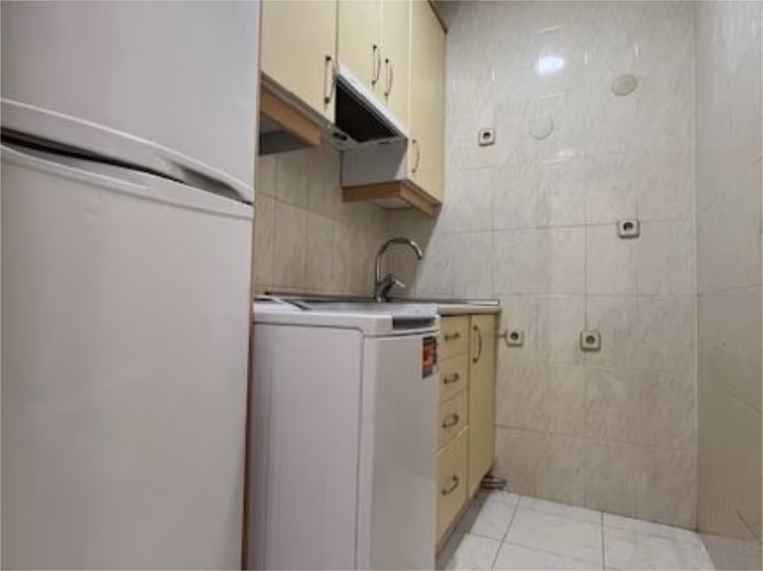 Piso en  Calle de la Isla de Arosa 35 - Foto 10