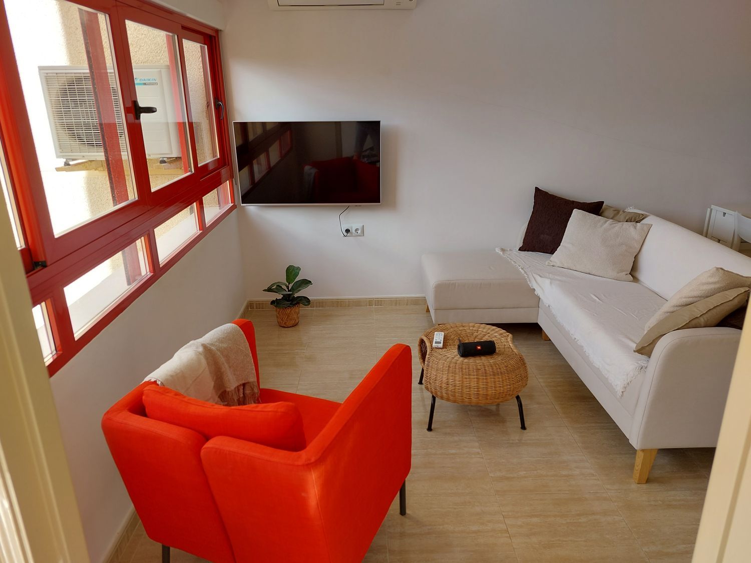 Piso en calle de Viena, 8 - Foto 3