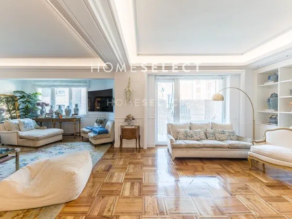 Piso en calle de Ayala