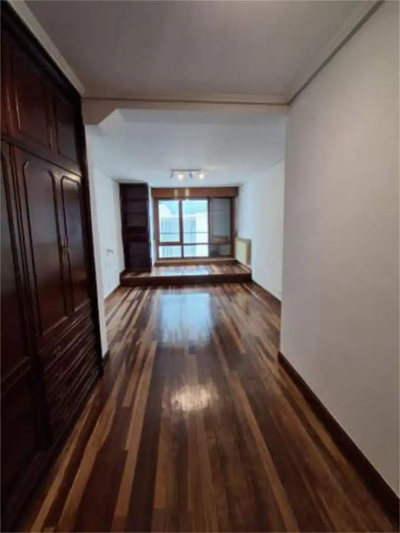 Piso en Abando - Foto 2