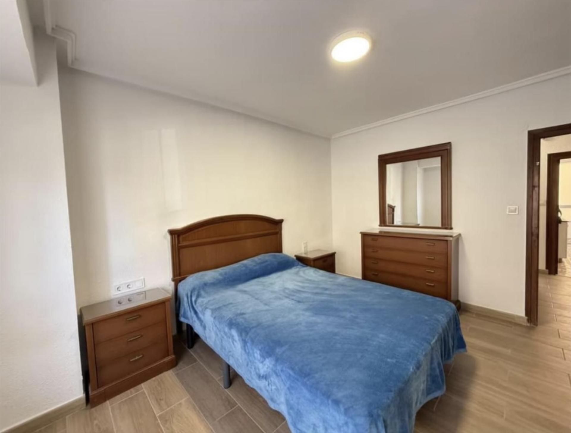 Piso en  Carrer d' Alcàsser 3 - Foto 6