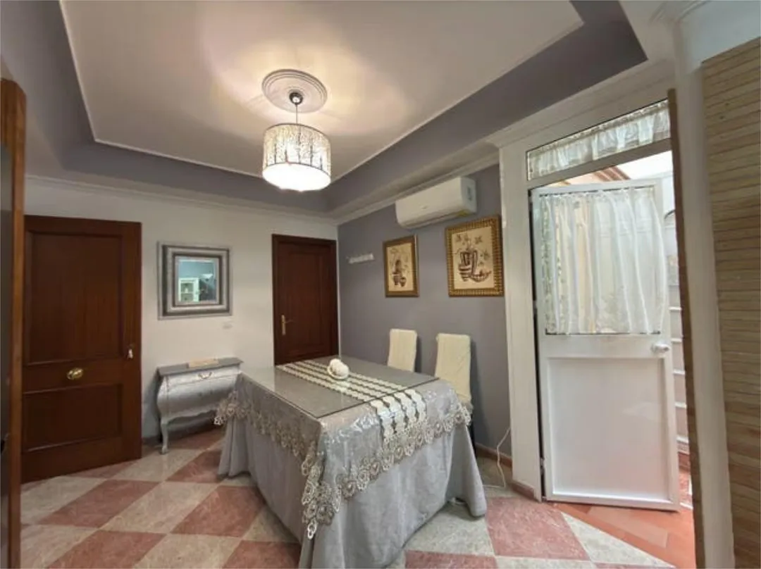 Apartamento en Se Alquila en Carmona/Zona del Real - Foto 7