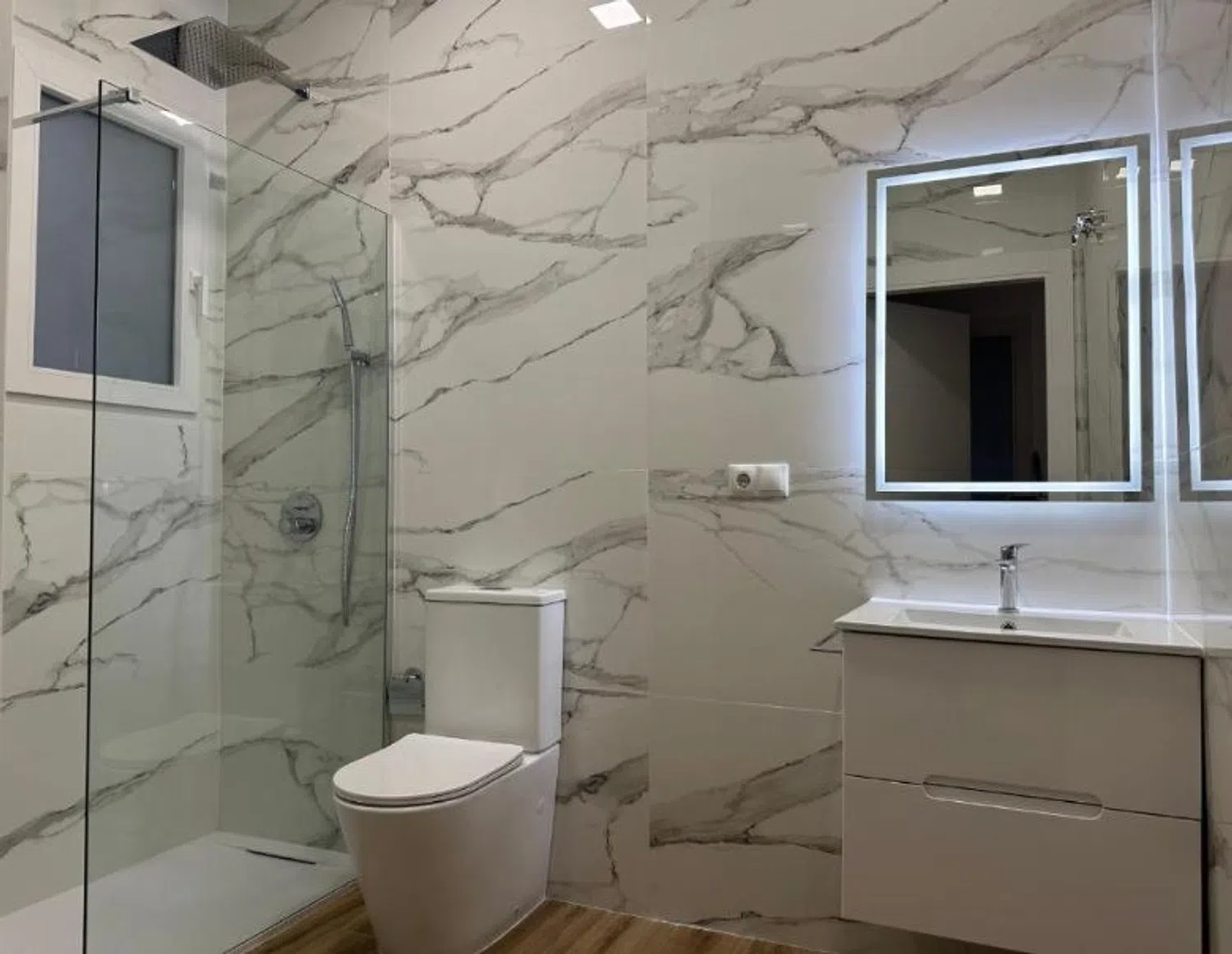 Piso en calle d'Alginet, 11 - Foto 1