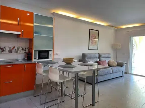 Piso en Av. Ernesto Sarti, 2