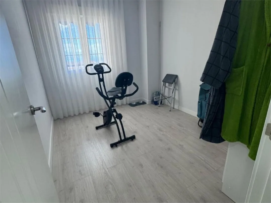 Piso en  Avenida Isabel Manoja 18 - Foto 14