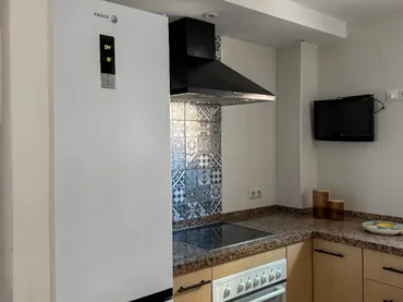 Piso en  Avenida Reina Victoria 5 - Foto 4