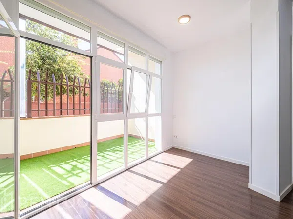 Piso en Calle de Antonio Machado - Foto 2