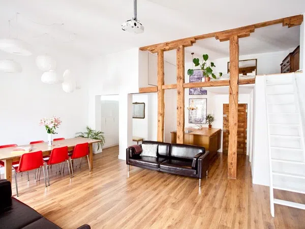 Estudio en calle Siete de Julio, 3