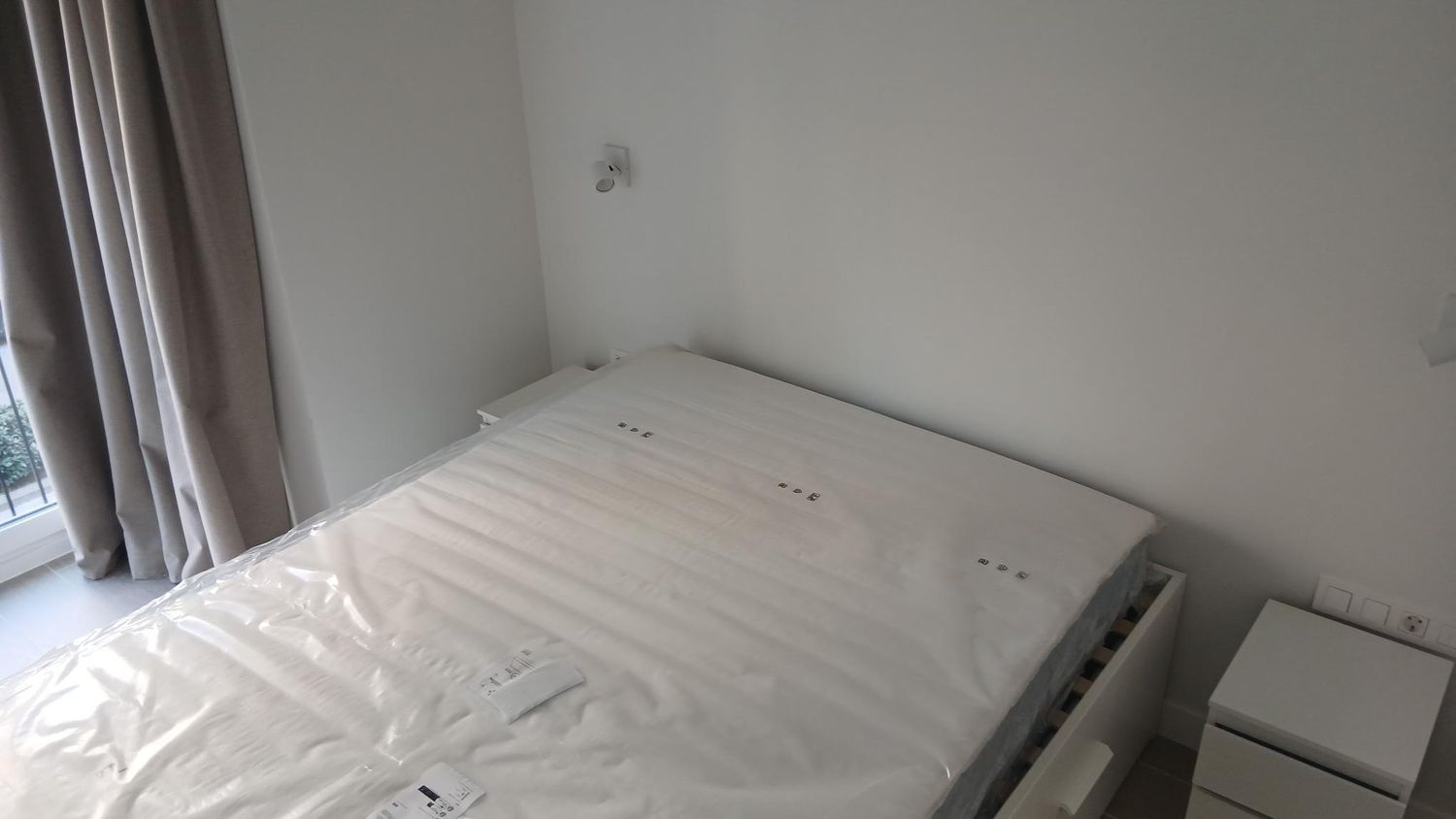 Piso en Barrio En Corts - Foto 4