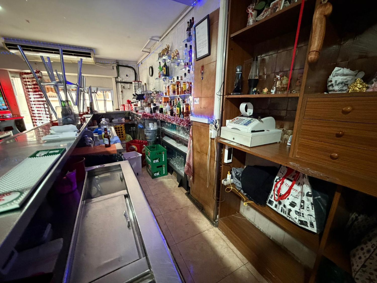Bar, cafetería en traspaso en Calle Joventut - Foto 2