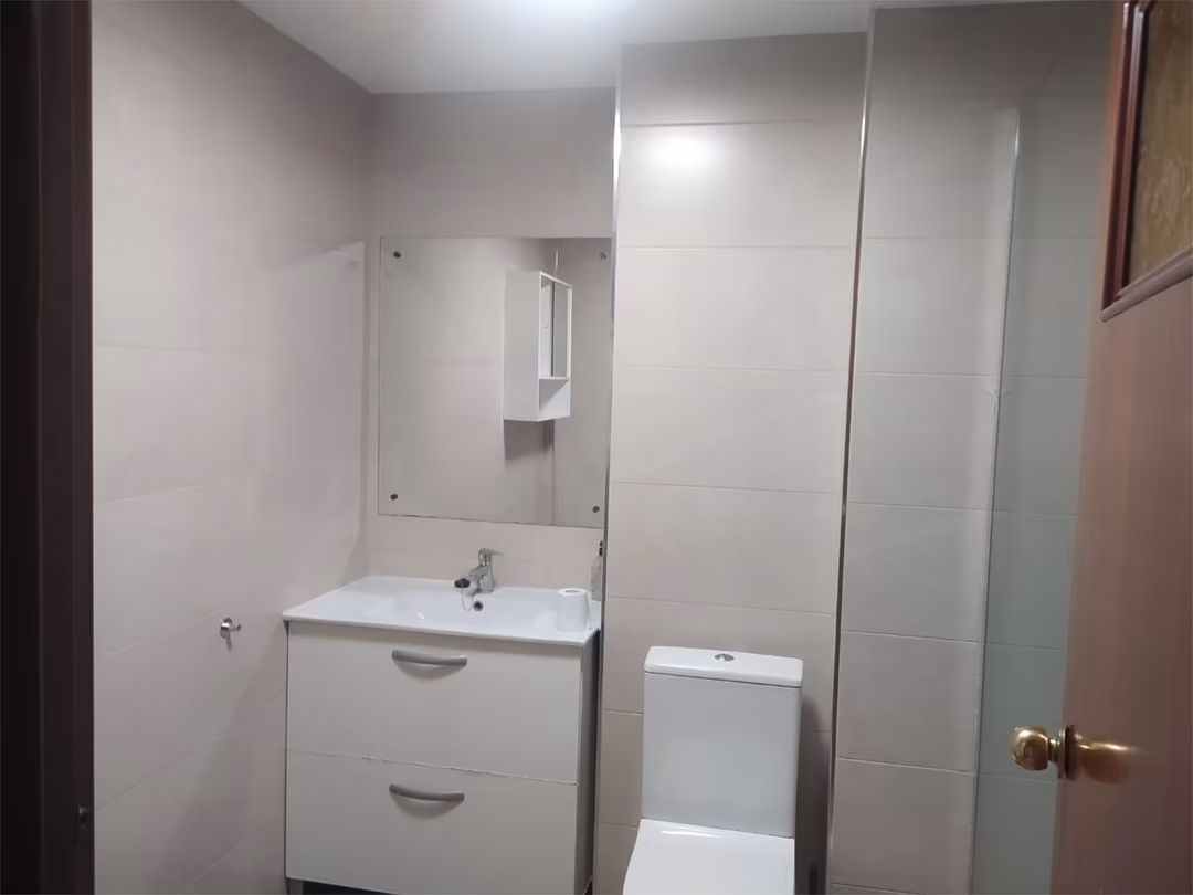 Piso en  Avenida de la Reina Mercedes 19 - Foto 9