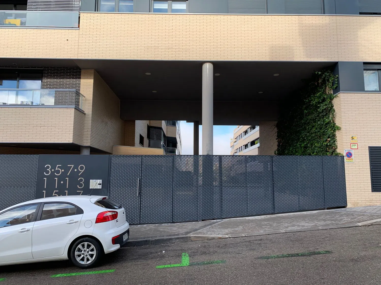 Piso en calle de Sorolla, 7 - Foto 1