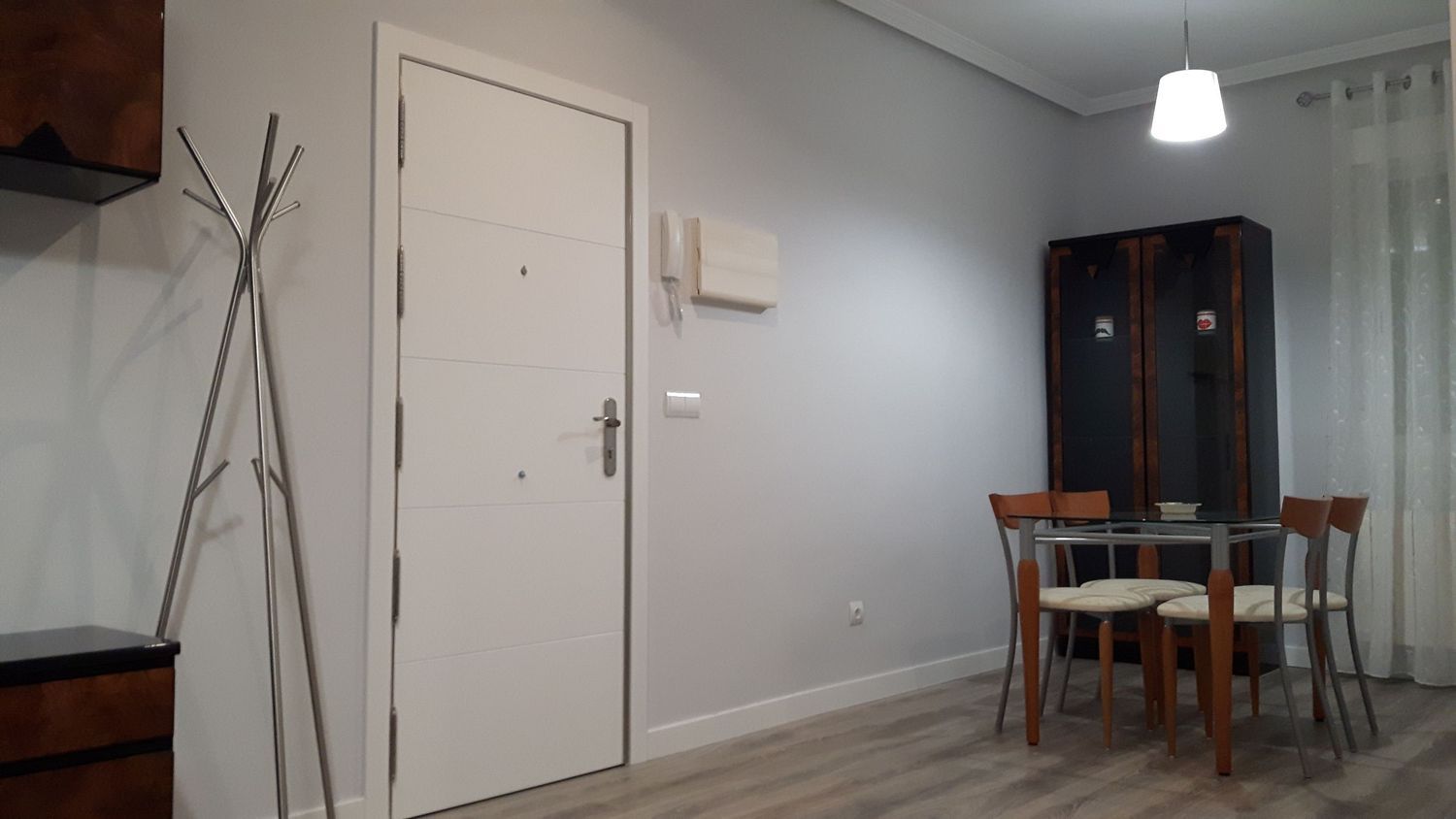 Piso en calle Escosura, 6 - Foto 2