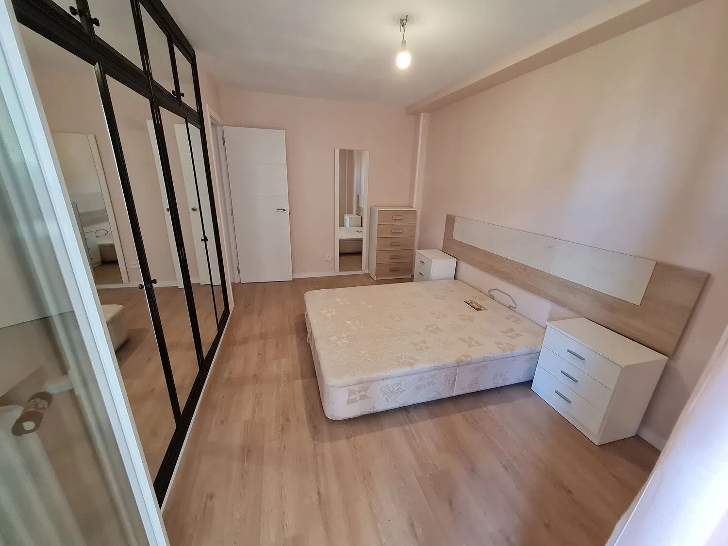 Piso en calle Gran Capitán, 12 - Foto 2