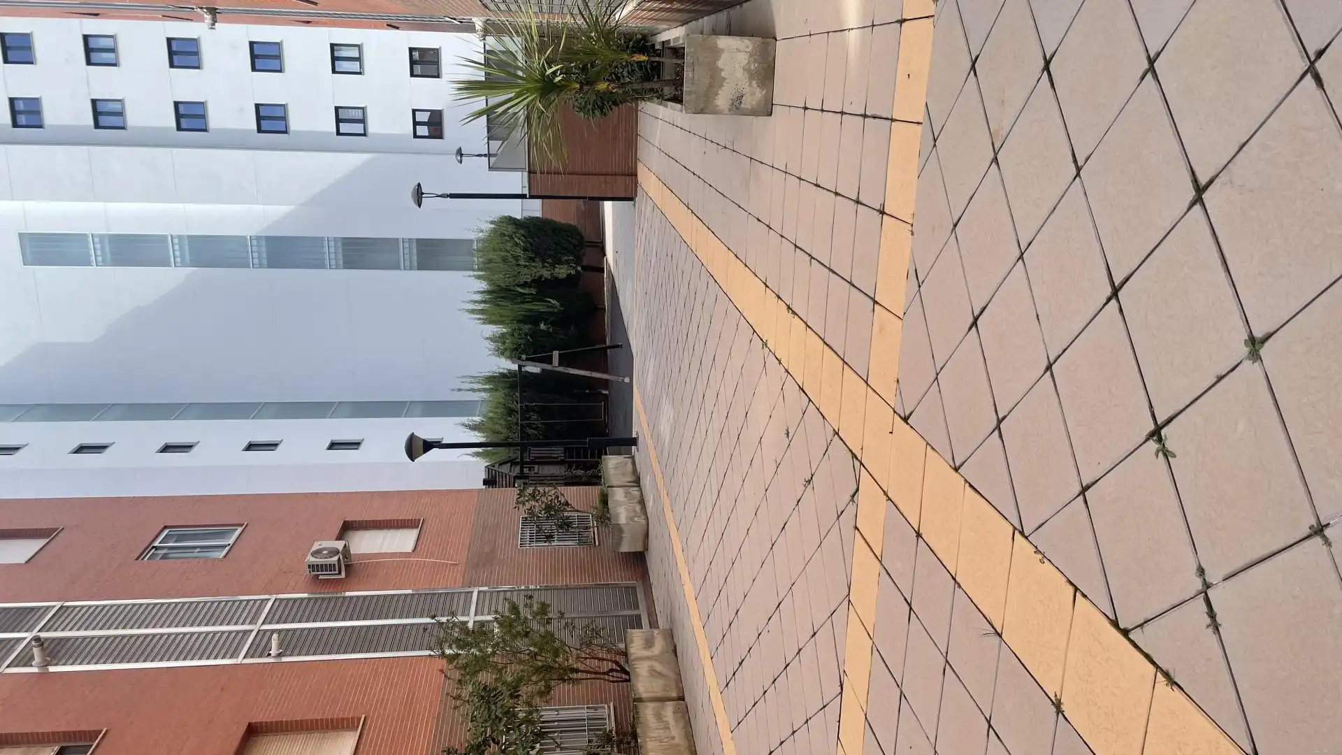 Piso en  Calle Calicasas 7 - Foto 1