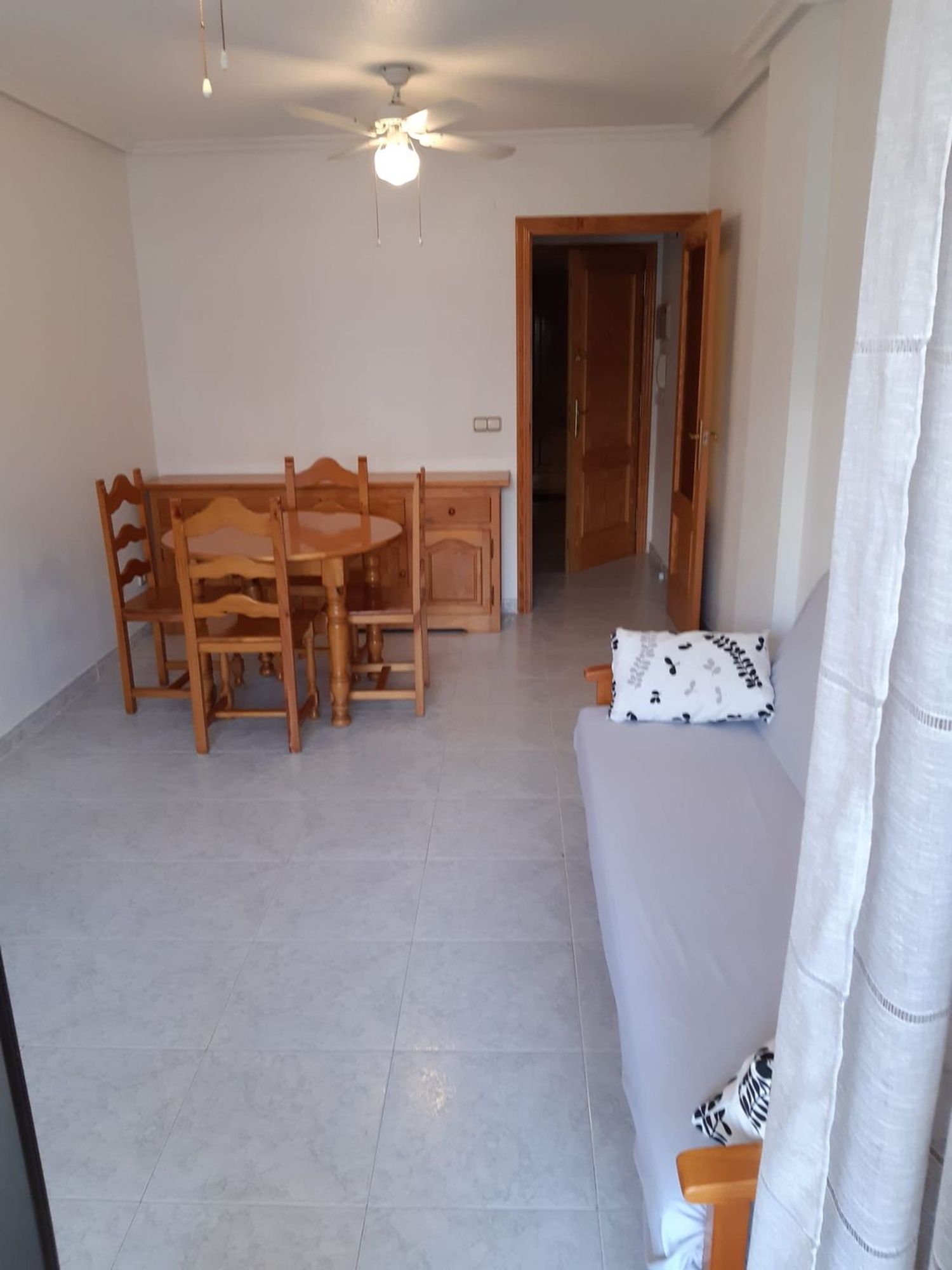 Piso en Calle Azorín, 18 - Foto 3