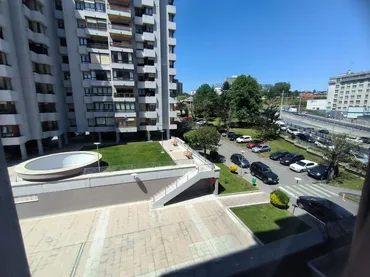 Piso en  Avenida de Valdecilla 27 - Foto 4