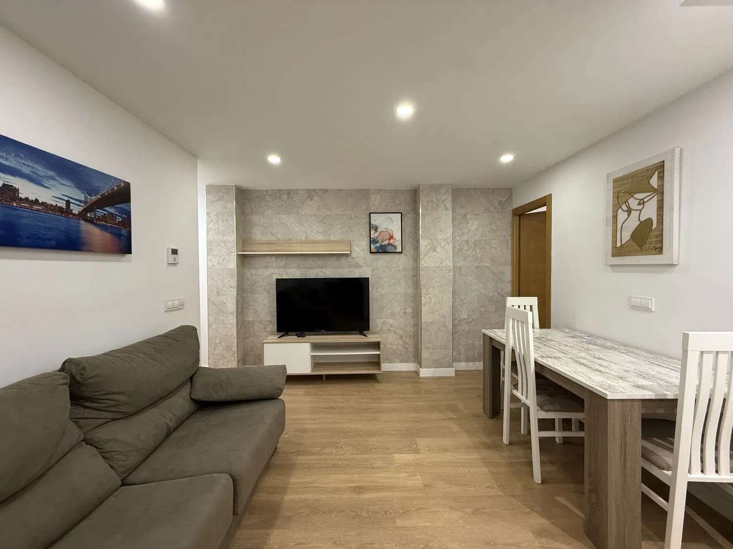 Piso en Reyes Católicos, 17 - Foto 3