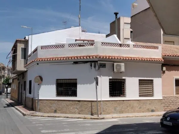 Chalet pareado en Calle del Doctor Fleming, 8, Campello Pueblo, Campello Pueblo - Foto 1