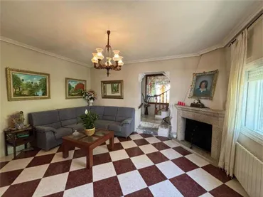 Casa adosada en CHALET EN MALPARTIDA DE CÁCERES - Foto 4