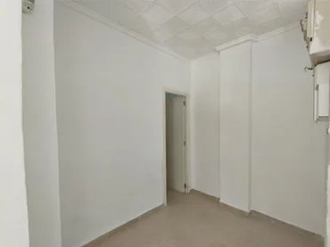 Local comercial en  Calle Zarandieta 24 - Foto 4
