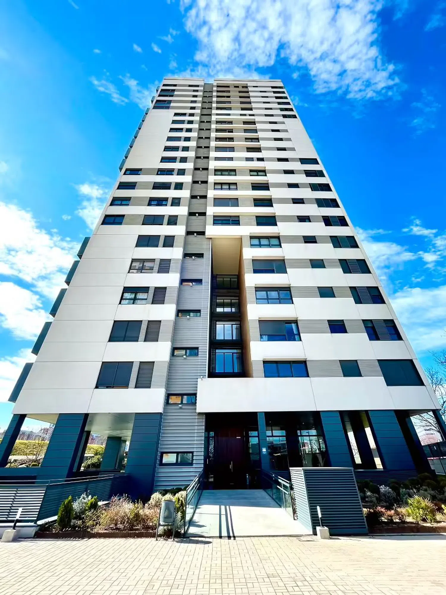 Estudio en calle Dulce Chacón, 23 - Foto 1