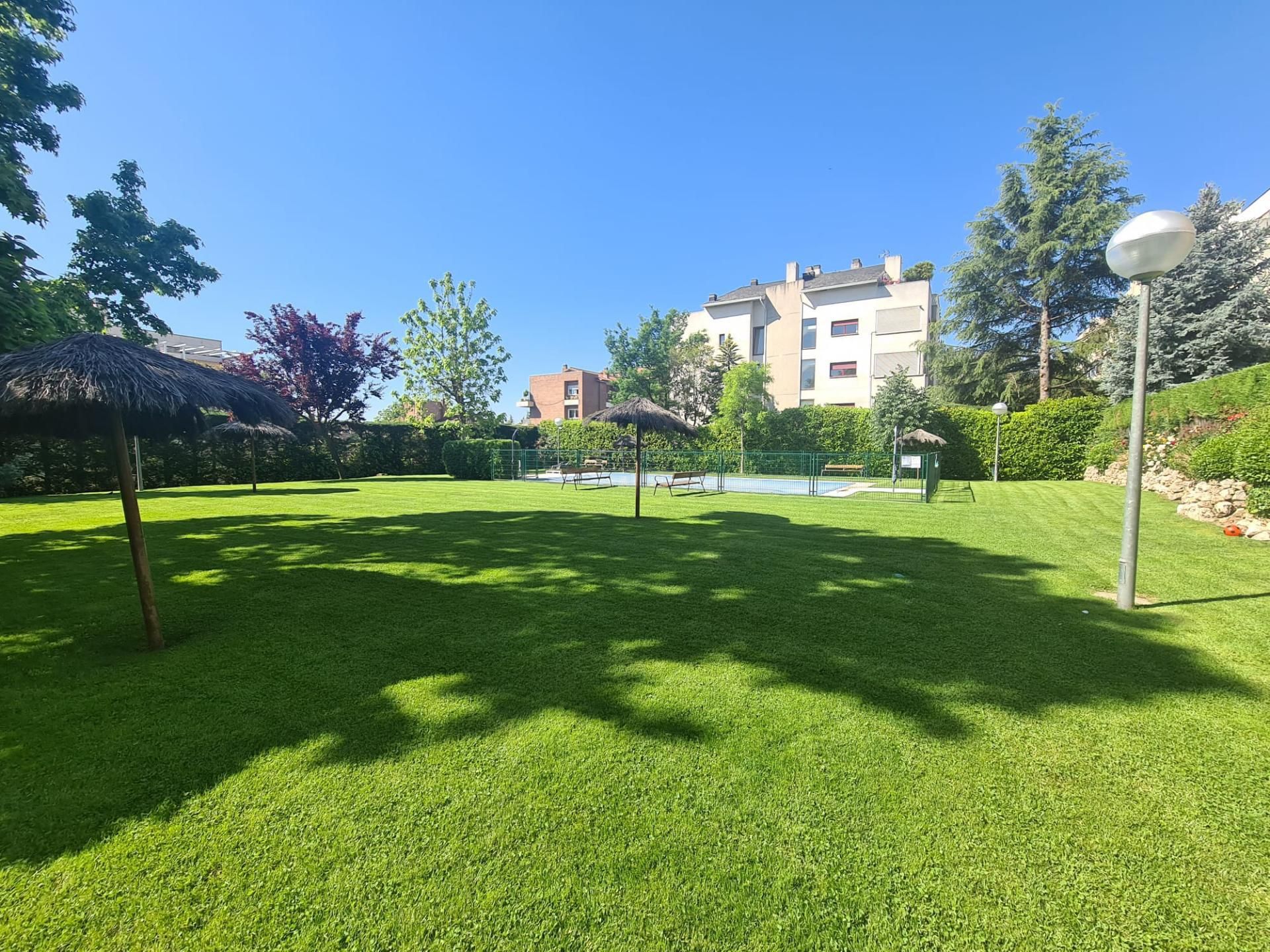 Piso en  Calle del Jazmín 59 - Foto 2