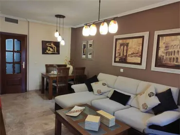 Piso en Distrito Levante - Foto 1