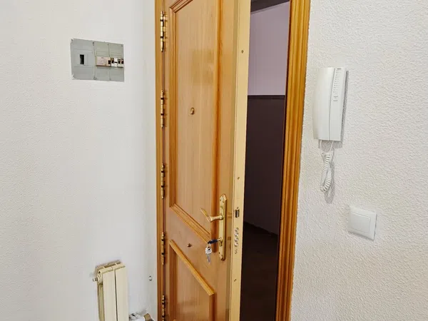 Piso en Calle Valle del Corneja, 3, Sur, Sur - Foto 17