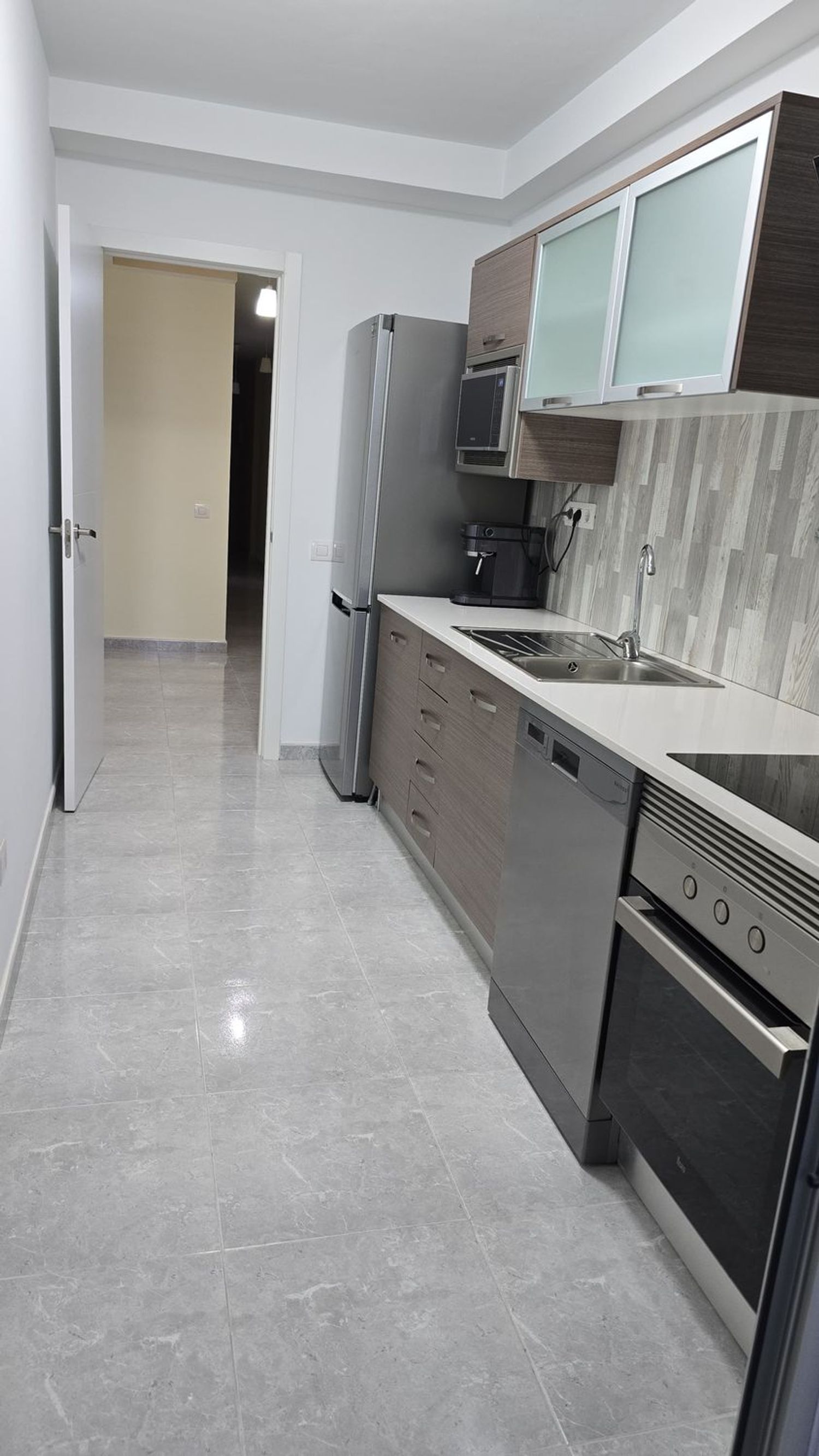 Piso en calle Homero, 31 - Foto 5