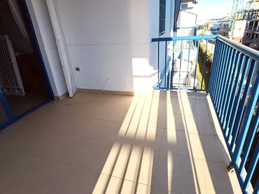 Piso en  Avinguda de València 38 - Foto 3