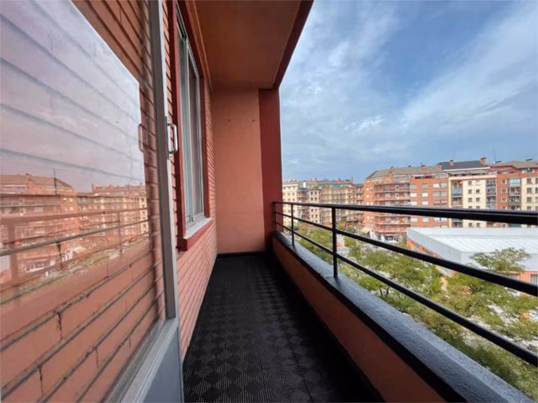 Piso en Zaramaga - Foto 2