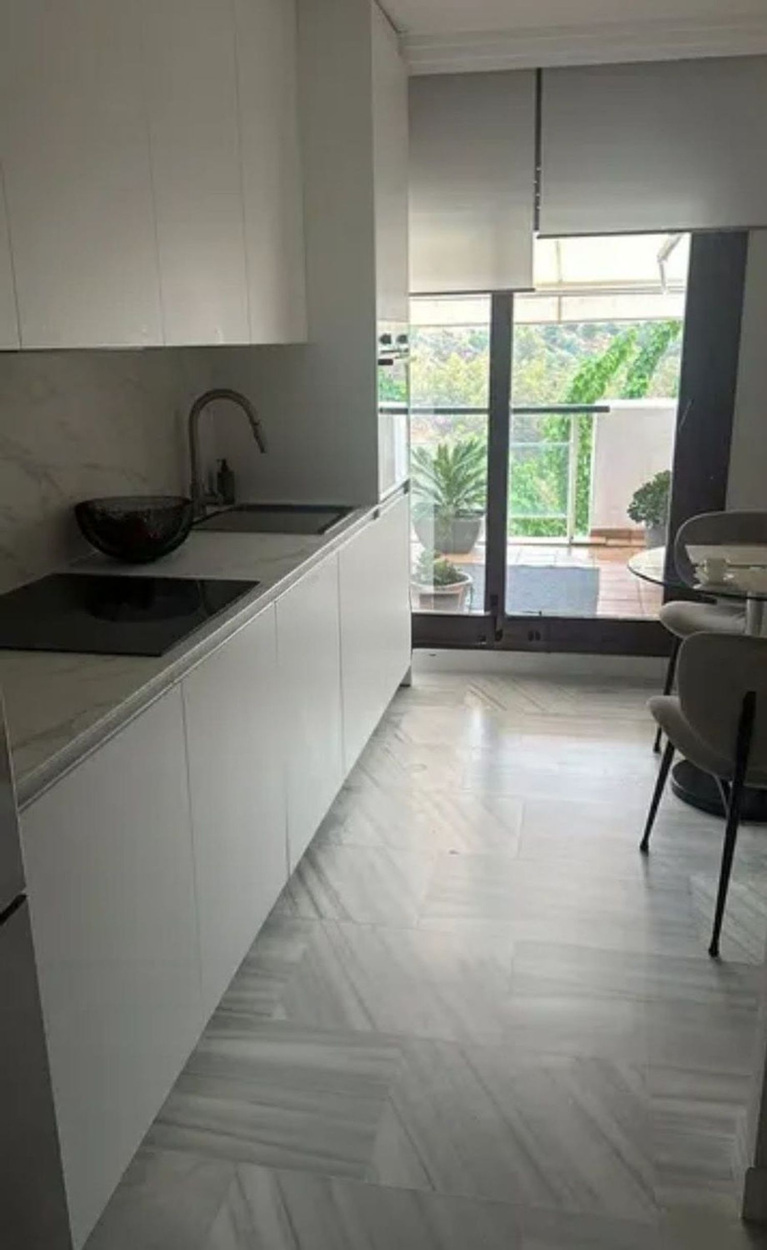 Piso en avenida Pablo Picasso, 1 - Foto 5