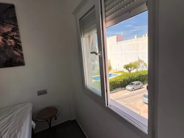 Piso en Travesía Gabino, 19, Nueva Torrevieja - Foto 2
