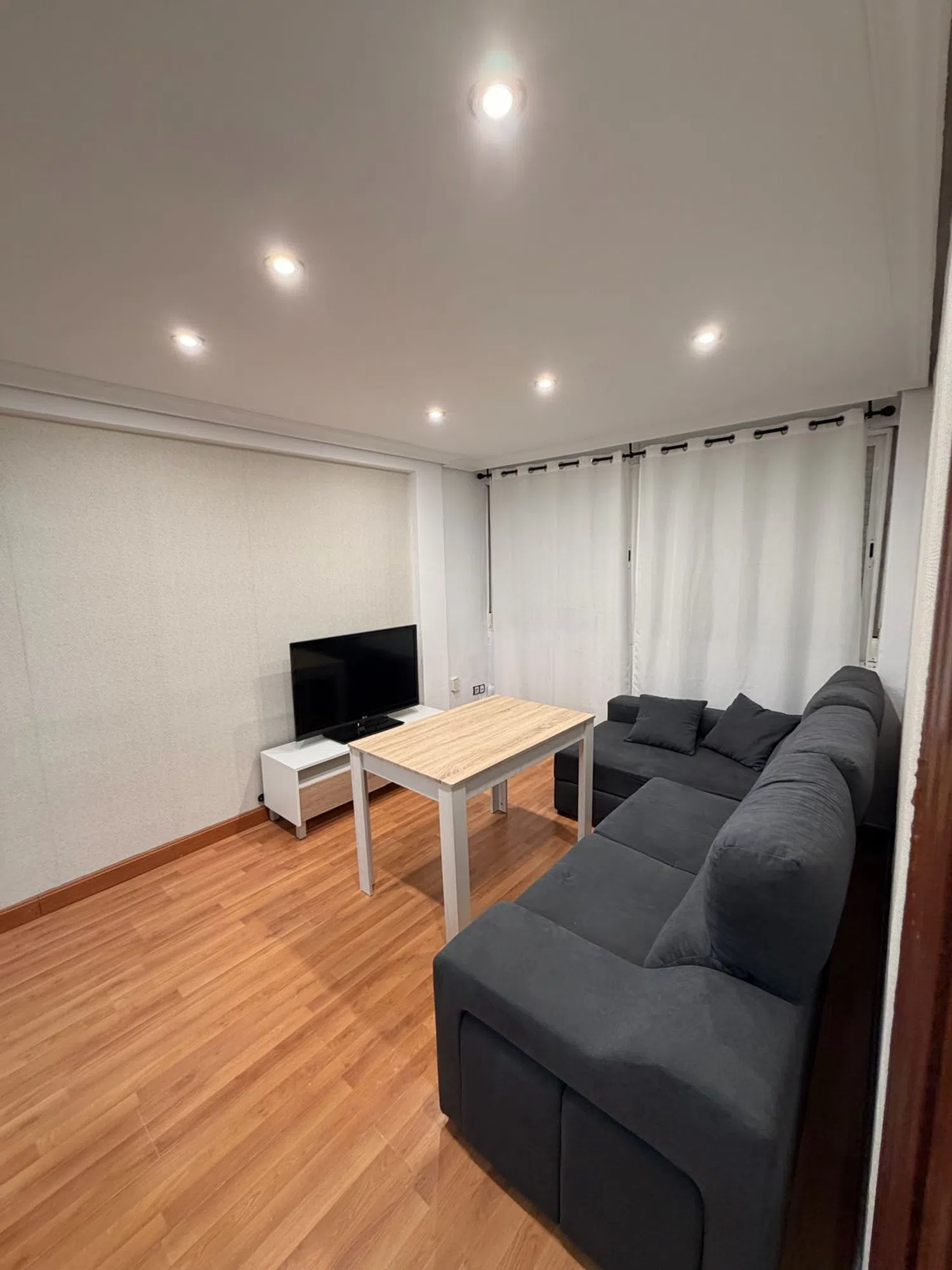 Piso en calle Pintor Velázquez, 1 - Foto 3