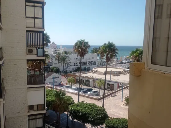 Piso en Avenida Duque de Ahumada, 11, Playa Bajadilla-Puertos - Foto 6